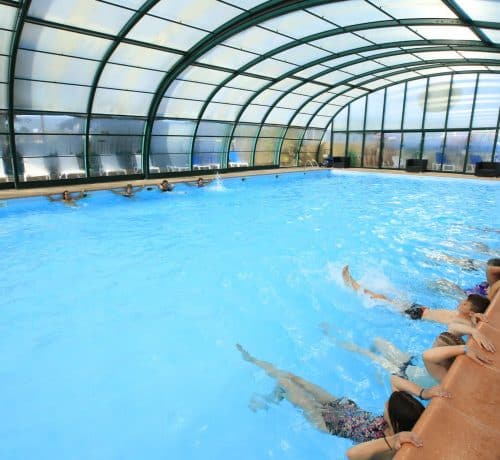 camping avec piscine couverte la faute sur mer