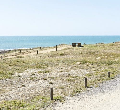 promenade le long de la plage faute sur mer